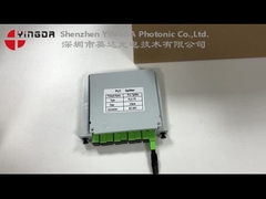 1x8 كاسيت الفصل PLC الألياف الضوئية ISO محملة مع وصلة SC APC