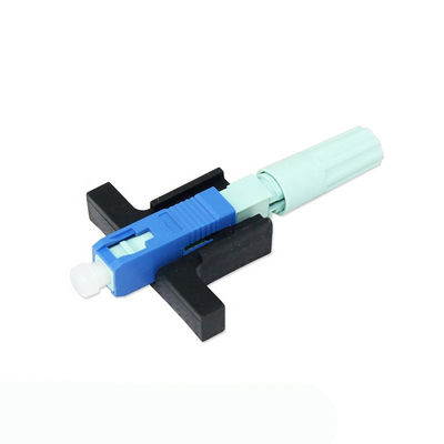 شراء 5G LX58 SC UPC FTTX Field قابل للتثبيت موصل كابل الألياف البصرية المسطح الأزرق التصنيع عبر الإنترنت