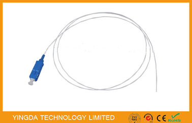 شراء PVC 1.5Mtrs 0.9mm وSC / UPC الألياف البصرية ضفيرة SM فضفاض العازلة / البلوز الكابلات التصنيع عبر الإنترنت