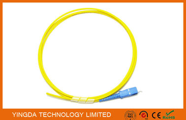 شراء الضفيرة البصرية SC UPC SM البسيط 3MM 1meter والأصفر الكابلات الضوئية LSZH G.652D التصنيع عبر الإنترنت
