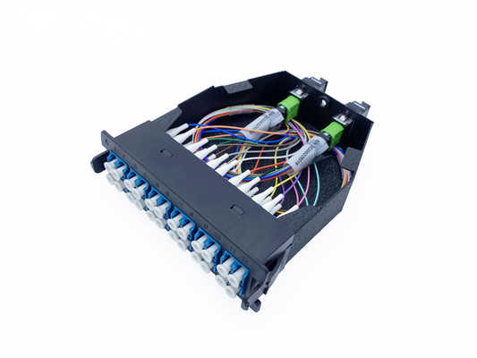 شراء 8 ألياف MPO Cassette Module G657A2 LSZH Hydra Cable Assembly APC التصنيع عبر الإنترنت